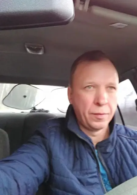 Влад из Ногинска, ищу на сайте знакомства на одну ночь