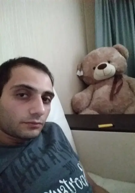 Я Armen, 32, из Железнодорожного, ищу знакомство для приятного времяпровождения