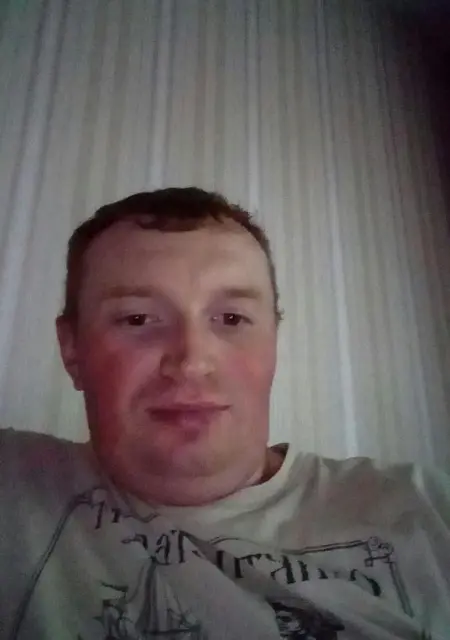 Роман из Серпухова, мне 36, познакомлюсь для общения