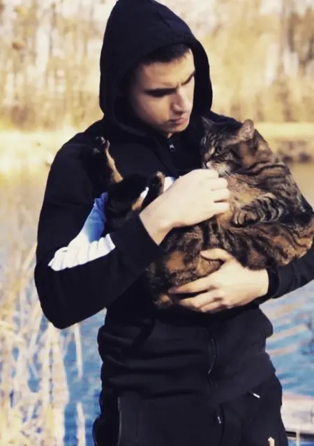 Я Александр, 29, знакомлюсь на одну ночь в Уссурийске