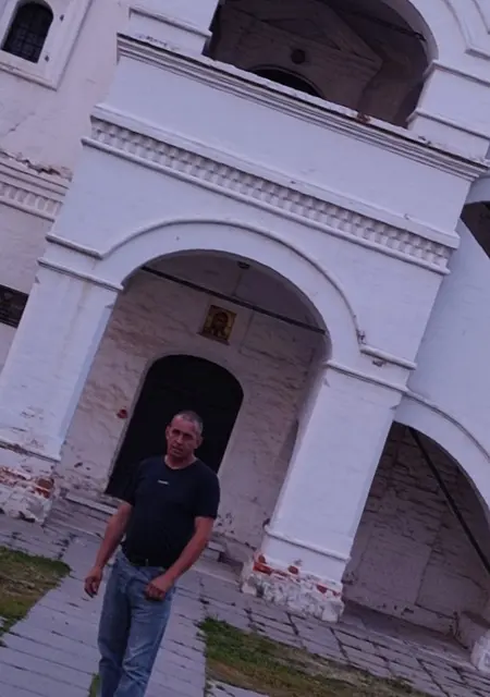 Руслан из Рязани, ищу на сайте приятное времяпровождение