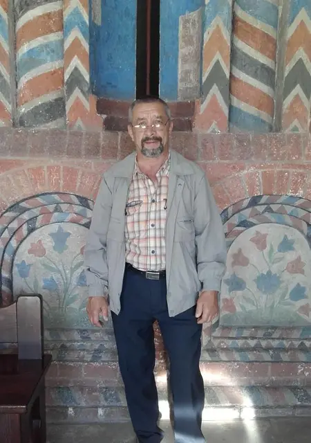 Я Владимир, 66, из Троицка, ищу знакомства без обязательств