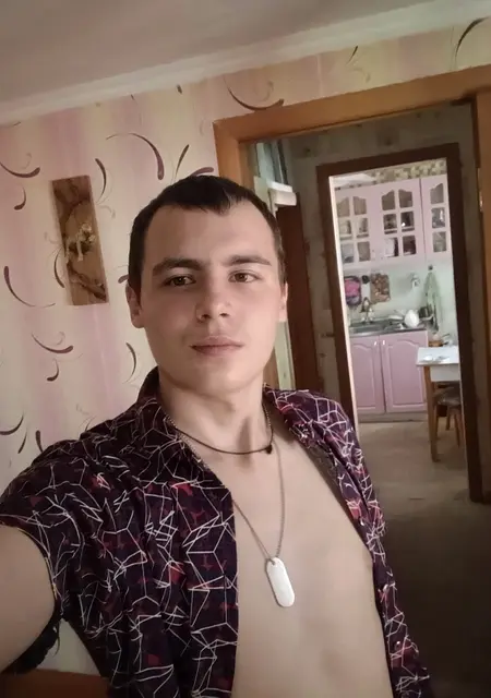 Я Андрей, 30, из Кропоткина, ищу знакомства на одну ночь