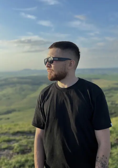 Я Артур, 30, знакомлюсь для дружбы в Уфе