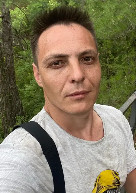 Танир из Курска, мне 30, познакомлюсь для совместных путешествий