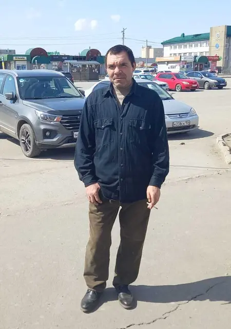 Я Андрей, 47, из Барнаула, ищу знакомство для дружбы