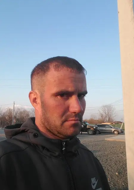 Эдуард из Владивостока, мне 38, познакомлюсь без обязательств