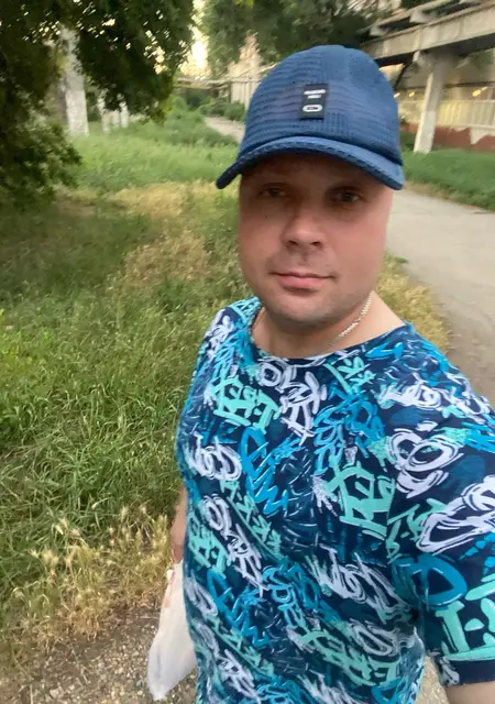 Я Константин, 42, знакомлюсь для общения в Невинномысске