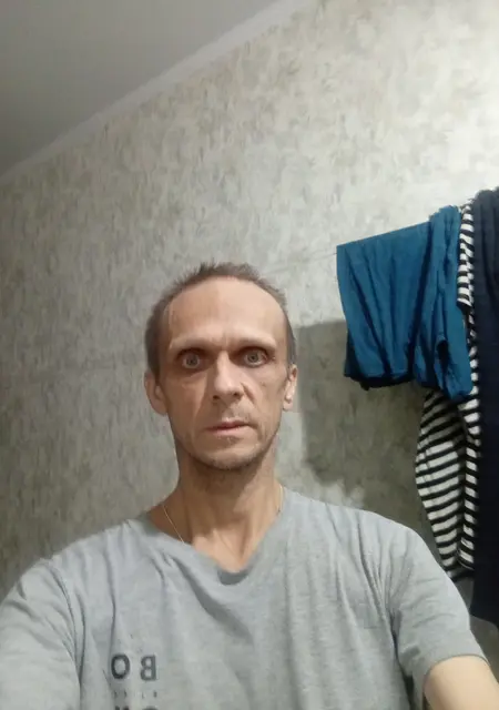 Я Саша, 51, из Набережных Челнов, ищу знакомства без обязательств