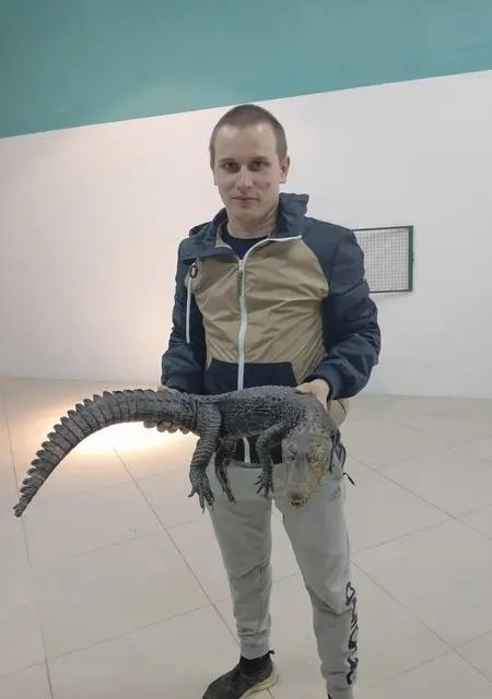 Я Владислав, 27, знакомлюсь без обязательств в Сыктывкаре