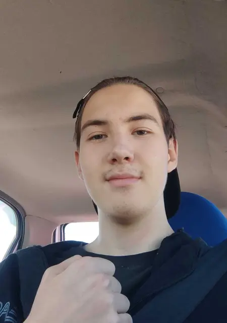 Я Риналь, 19, знакомлюсь на одну ночь в Набережных Челнах