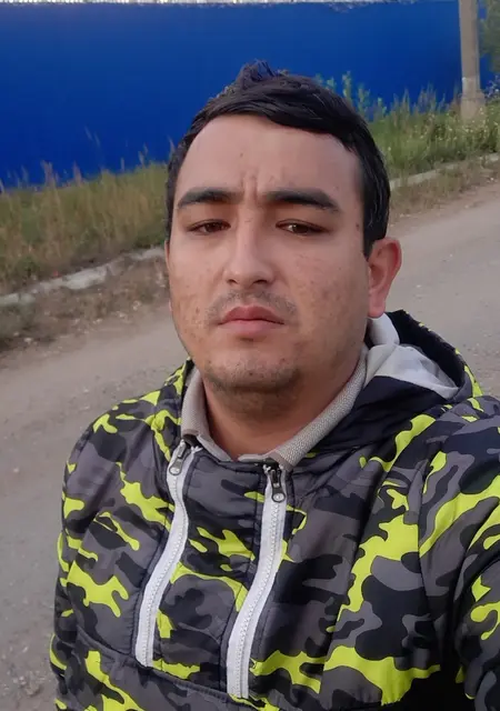 Я Отабек, 29, знакомлюсь на одну ночь в Истре