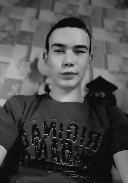 Максим из Улан-Удэ, мне 21, познакомлюсь на одну ночь