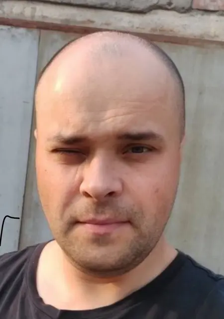 Максим из Фокина, мне 37, познакомлюсь без обязательств