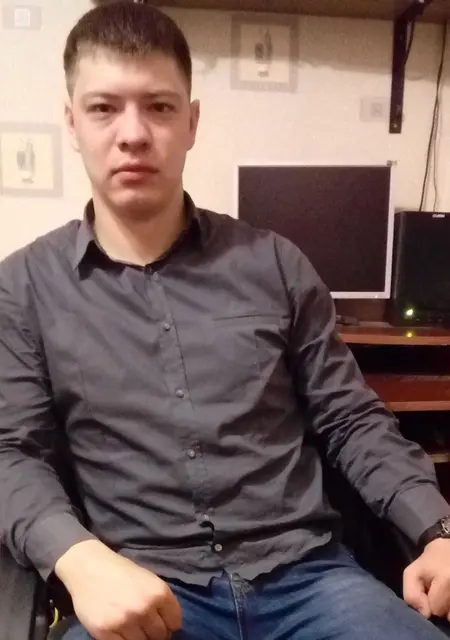 Я Станислав, 34, из Новочеркасска, ищу знакомства без обязательств