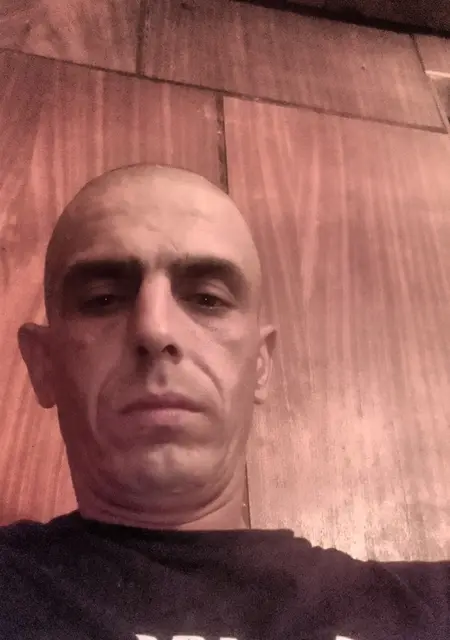 Денис из Коврова, ищу на сайте знакомства на одну ночь