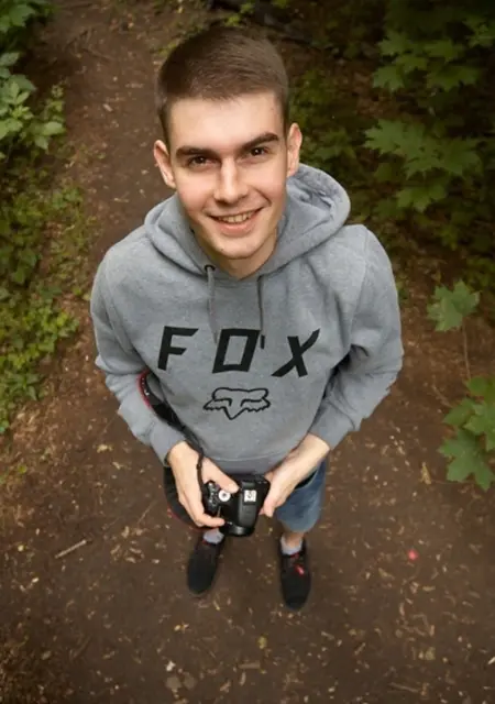 Я Сергей, 31, из Белгорода, ищу знакомства на одну ночь