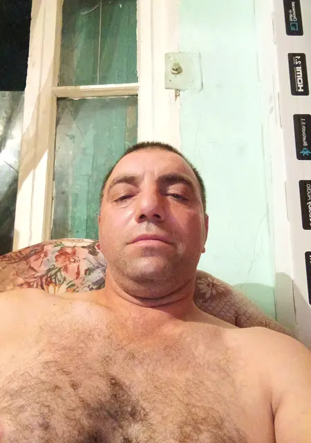 Я Сергей, 45, из Воронежа, ищу знакомства без обязательств