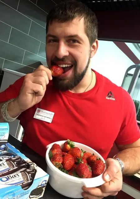 Я Саша Белов, 42, знакомлюсь для постоянных отношений в Анапе