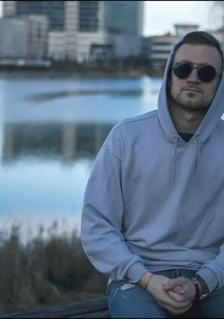 Я Максим, 31, из Хабаровска, ищу знакомства без обязательств