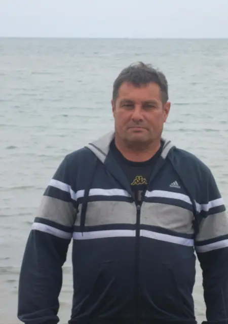 Я Владимир, 63, знакомлюсь без обязательств в Кемерово