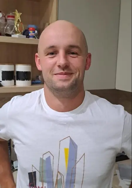 Я Кирилл, 31, из Южно-Сахалинска, ищу знакомство для дружбы