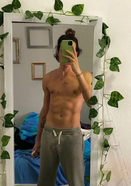 Я Marco, 24, из Рима, ищу знакомство