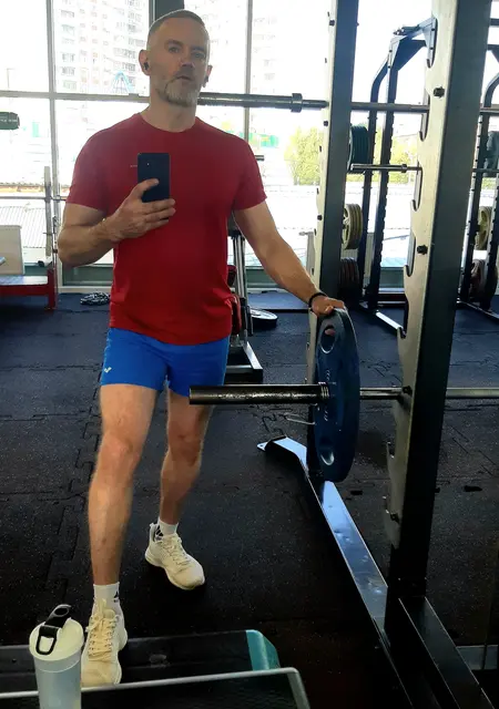 Neo из Королева, мне 48, познакомлюсь для общения