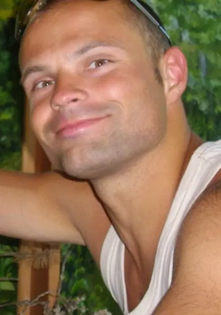 Я Leo, 41, из Казани, ищу знакомство для постоянных отношений