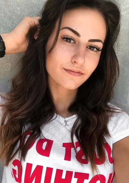 Полина из Казани, ищу на сайте знакомства на одну ночь