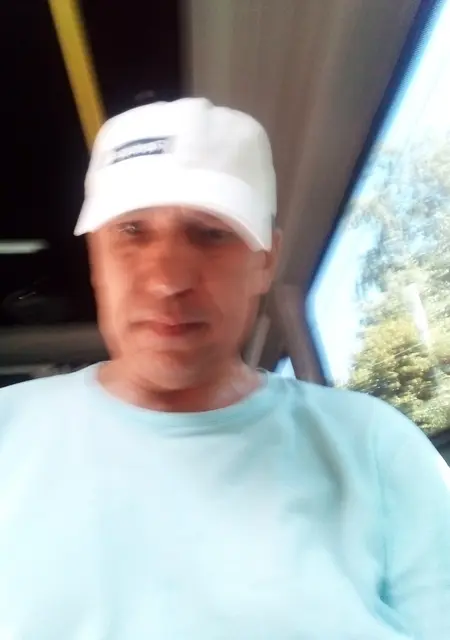 Благородный из Брянска, ищу на сайте знакомства без обязательств