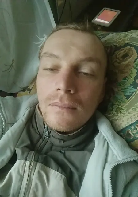 Я Денис, 25 років з Бахмута, шукаю знайомство для приємного проведення часу