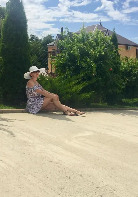 Я Марина, 43, знакомлюсь для общения в Ростове-на-Дону