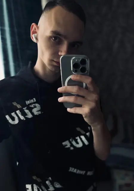 Я Руслан, 24, знакомлюсь для вирта в Анапе