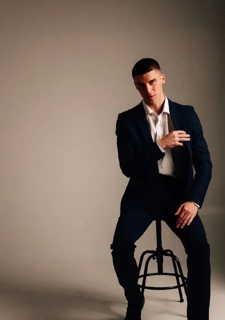 Ярослав из Норильска, мне 25, познакомлюсь для открытые отношения