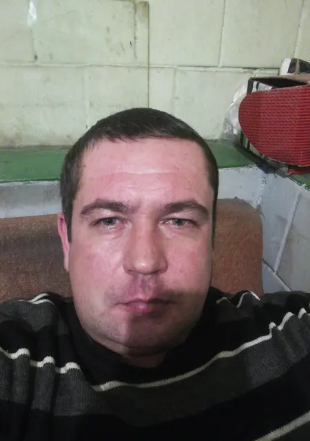 Я Сергей Иванов, 38, из Могилёва, ищу знакомство для приятного времяпровождения