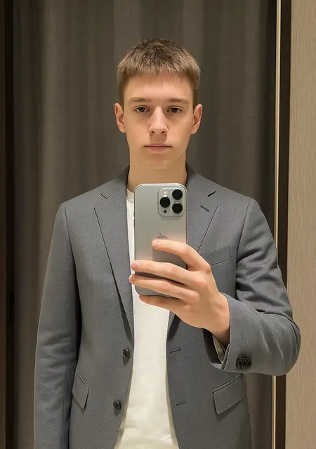 Олег из Липецка, мне 18, познакомлюсь на одну ночь