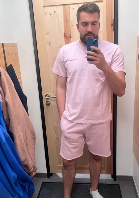 Nik из Южно-Сахалинска, мне 28, познакомлюсь без обязательств