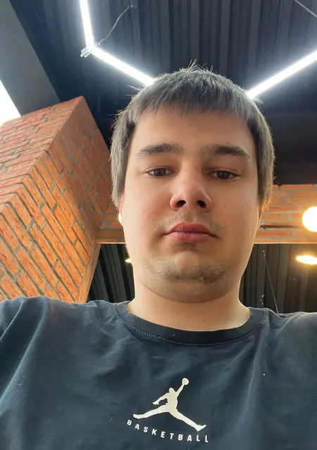 Леша из Пушкина, мне 26, познакомлюсь для дружбы