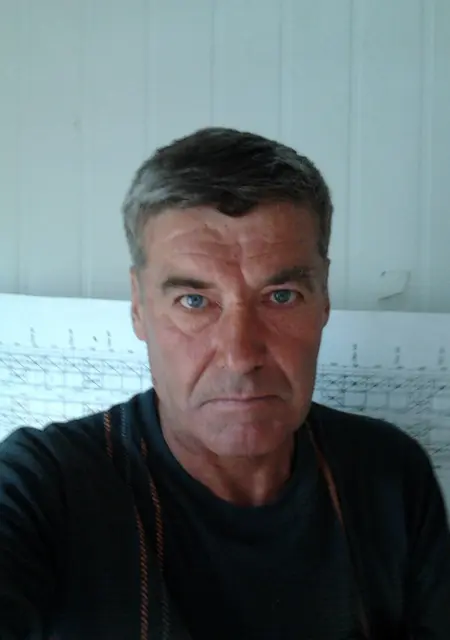 Я Геннадий, 67, знакомлюсь на одну ночь в Санкт-Петербурге