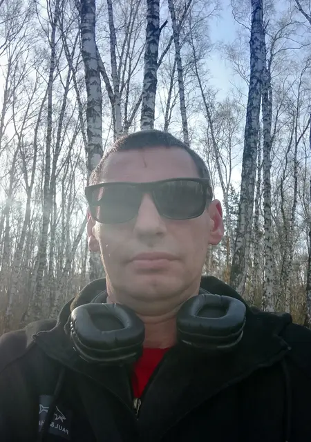 Я Сергей, 43, знакомлюсь без обязательств в Томске