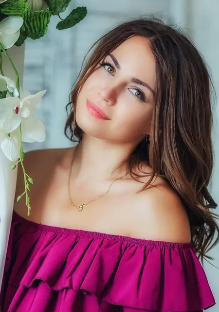 Я Лена, 35, из Екатеринбурга, ищу знакомства без обязательств