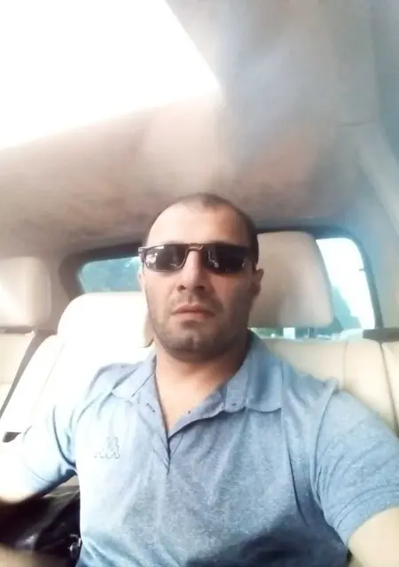 Ruslan из Домодедова, мне 38, познакомлюсь на одну ночь