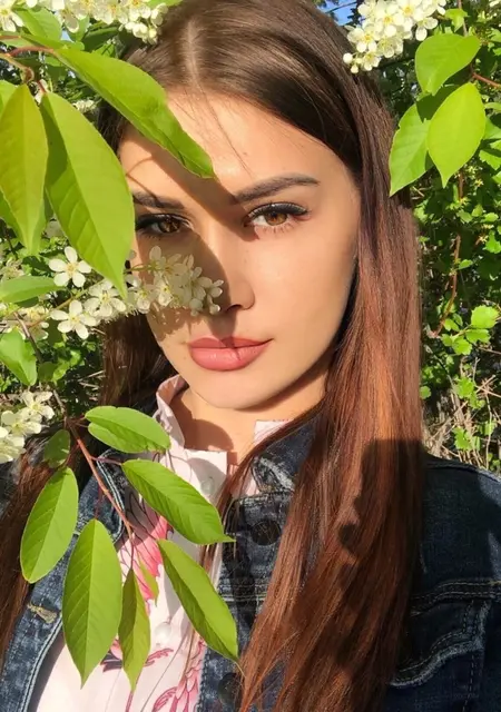 Маша из Екатеринбурга, ищу на сайте дружбу