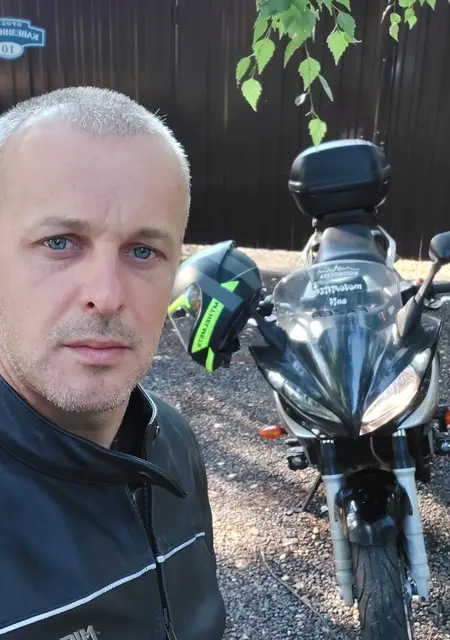 Я Сергей, 41, из Ивантеевки, ищу знакомства без обязательств