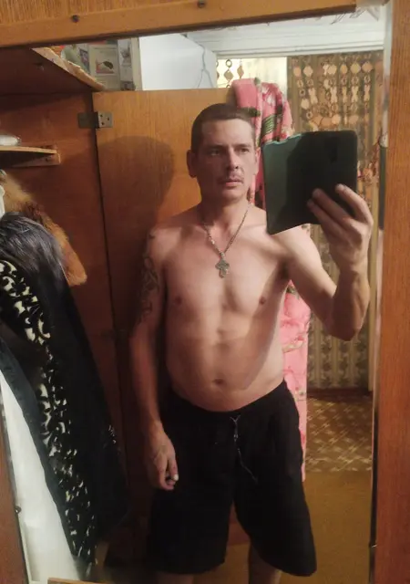 Я Костя, 38, из Киржача, ищу знакомства на одну ночь