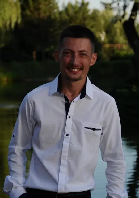 Я Денис, 29, из Ейска, ищу знакомство для постоянных отношений