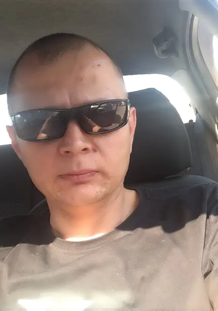 Роман из Кургана, мне 42, познакомлюсь без обязательств