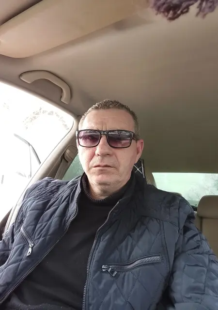 Ник из Волжского, мне 49, познакомлюсь без обязательств