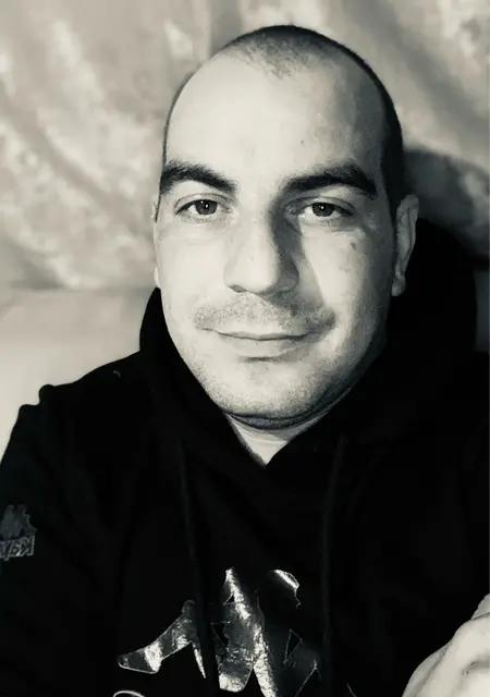 Я Evgeniy, 31, знакомлюсь без обязательств в Волгограде